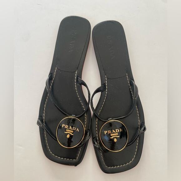 Prada Heeled Sandals Gold Logo Black Leather T Strap Flip Flop Slides EU 41 - Picture 2 of 10